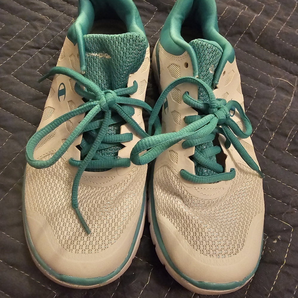 Champion Sneakers